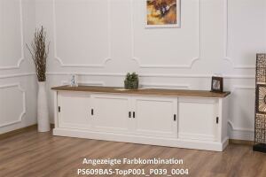 Langes Sideboard mit Schiebetüren