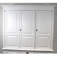 GroÃŸer Kleiderschrank in Landhausoptik, weiÃŸ