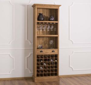 Schmales Weinregal im Landhausstil gewachst