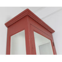 Holz Vitrine im Landhausstil Antik bordeaux
