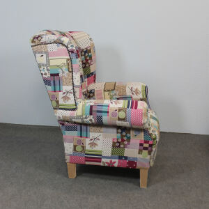 Vintage Ohrensessel mit Hocker "Big Pomme"