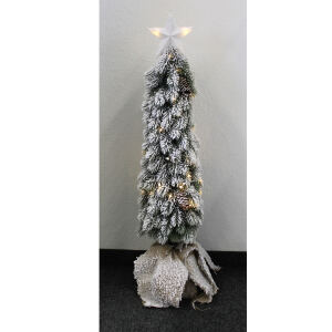 Beschneite Tanne mit LED und Stern