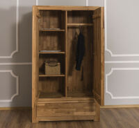 Kleiderschrank Wildeiche im Landhausstil