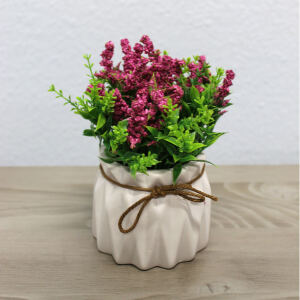 Hochwertige Kunstblume mit Lila Blüte