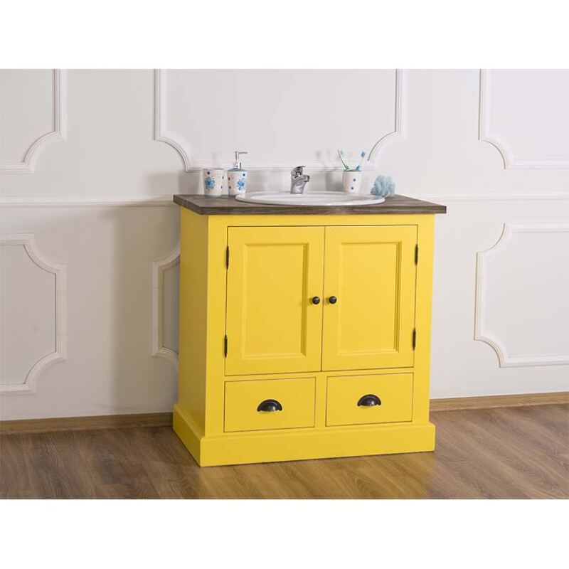 Gelber Waschtisch im Landhausstil