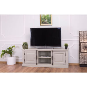 Graues TV-Sideboard im Landhausstil