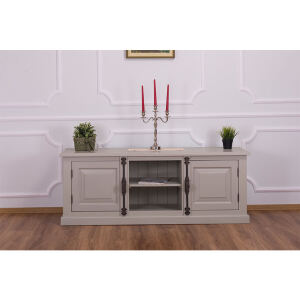 Graues TV-Sideboard im Landhausstil