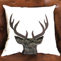 Kissen im Landhausstil mit Hirschgeweih 45x45 cm