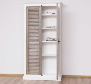 Kleiderschrank weiß im Landhausstil Massivholz