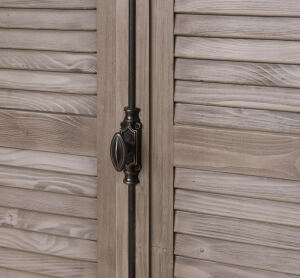 Kleiderschrank weiß im Landhausstil Massivholz
