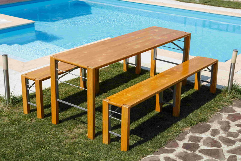 Klappbare Gartentisch-Garnitur mit Bänken - 200 cm