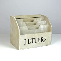 Rustikaler Briefhalter aus Holz