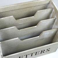 Rustikaler Briefhalter aus Holz