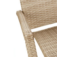 Robuster Gartenstuhl geflochten mit Armlehne hellbeige