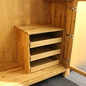 Hochwertiger Kleiderschrank Wildeiche massiv