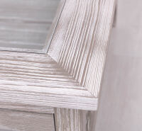 Landhaus Glas-Couchtisch mit Schaukasten, hellgrau