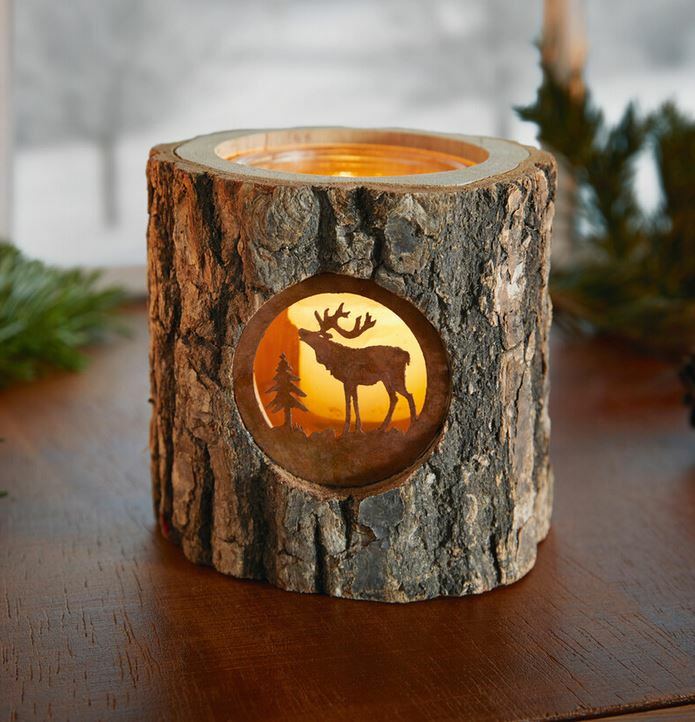 Kerzenhalter aus Holz mit Hirsch - Onlineshop für massive Landhausmöbel