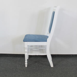 Esszimmerstuhl weiß im Landhausstil