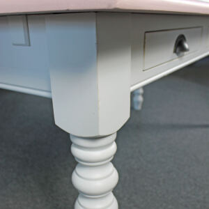 Shabby Landhaustisch altweiß mit rosa Platte, 180 cm