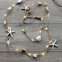 Maritime LED-Lichterkette mit Strandgut