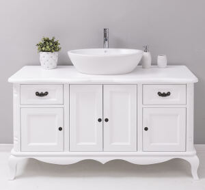 Weißer Waschtisch französischer Landhausstil