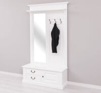 Weiße Landhaus Garderobe mit Spiegel