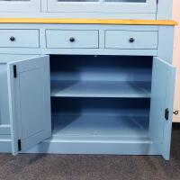 Landhaus Buffetschrank himmelblau