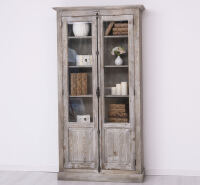 Landhaus Vitrine mit Glastüren Holz tiefgebürstet
