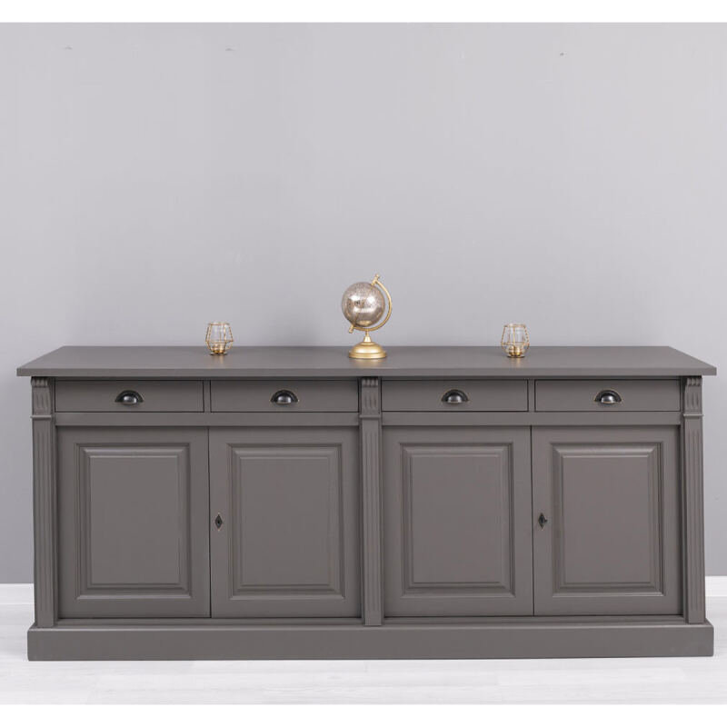 Aschbraunes Buffet im Landhausstil