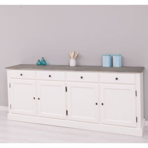 Massives Sideboard im Landhausstil