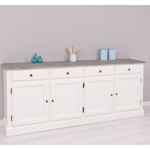 Massives Sideboard im Landhausstil