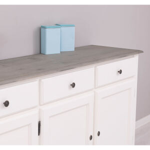 Massives Sideboard im Landhausstil