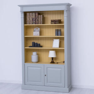 Massivholz Bücherregal mit Unterschrank