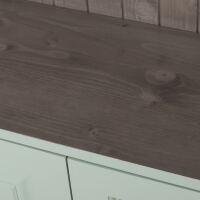 Massiver Bücherschrank im Landhausstil