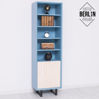 Vintage Schrank Berlin himmelblau weiß im Landhausstil