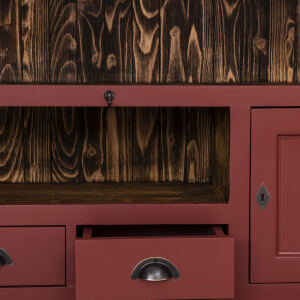 Rustikaler Esszimmerschrank Massivholz bordeaux