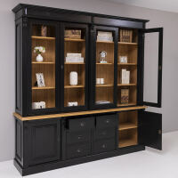Großer schwarzer Vitrinenschrank im Landhausstil