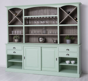 Vintage Esszimmerschrank mit viel Stauraum mintgrün