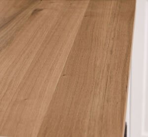 Landhausküche aus Holz weiß