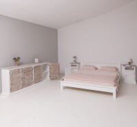 Weißes Schlafzimmer im Landhausstil