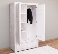 Kleiderschrank mit Schublade im Landhausstil