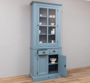 Türkisblauer Buffet-Vitrinenschrank im Landhausstil