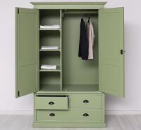 Landhaus-Kleiderschrank blassgrün Antik-Look