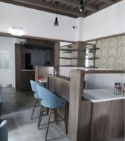 Barhocker mit Lehne gepolstert - BETTY 1