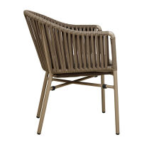 Zeitloser Loungesessel braun
