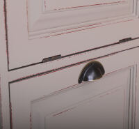 Aktenschrank mit Kippfächern im Landhausstil braungrau