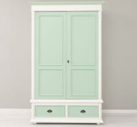 Kleiderschrank im Landhausstil mit Schubladen altweiß  / mint-pastellgrün