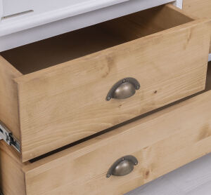 Landhauskleiderschrank mit 3 Schubladen weiß / honigbraun
