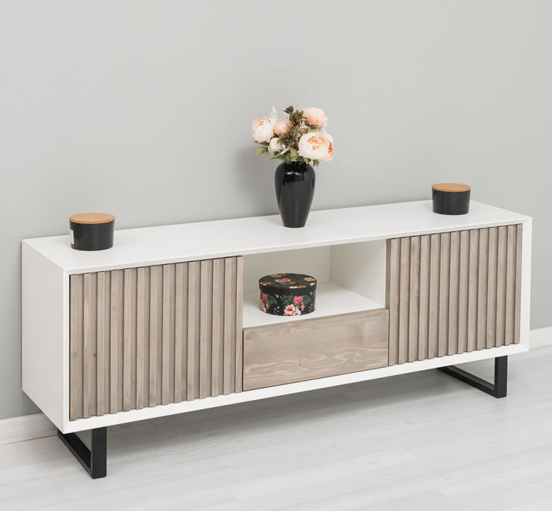 TV Lowboard Skandi mit Holztüren in Lamellenoptik