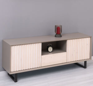 TV Lowboard Skandi mit Holztüren in Lamellenoptik